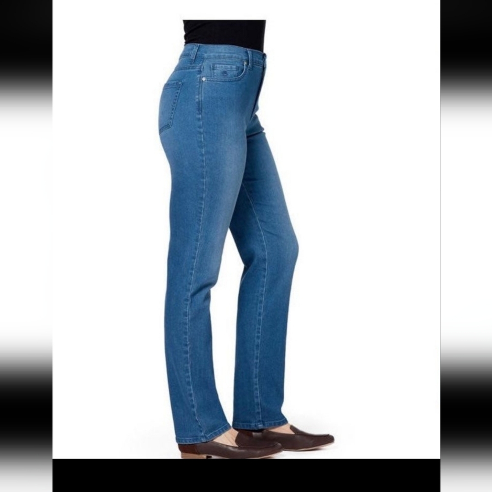 Denim Blue Jeans 14 By Gloria Vanderbilt NWT Heritage Amanda Cut Slimming - Picture 3 of 7